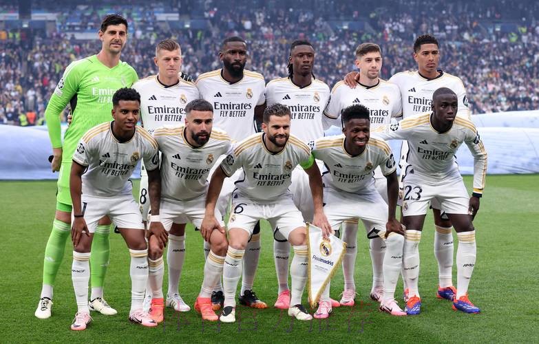 纳赛尔:皇马边对抗欧冠 边庆祝欧冠夺冠行为很奇怪 纳赛尔:皇马边对抗欧冠 边庆祝欧冠夺冠行为很奇怪